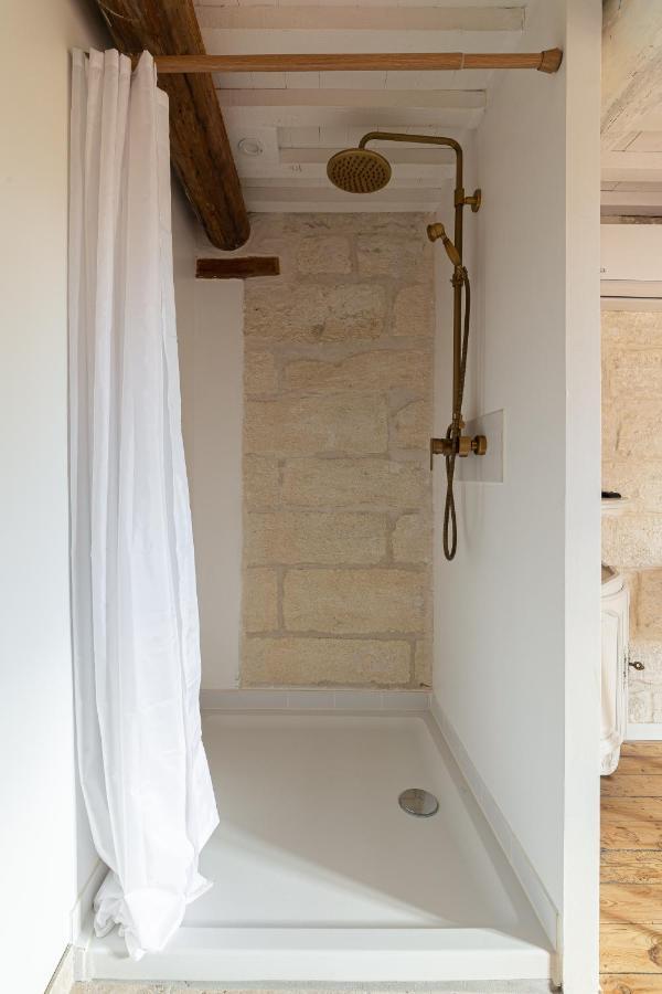 Le Mas Des Cerisiers Jacuzzi Et Sauna Inclus Pour Tous Les Logements Avignon Kültér fotó